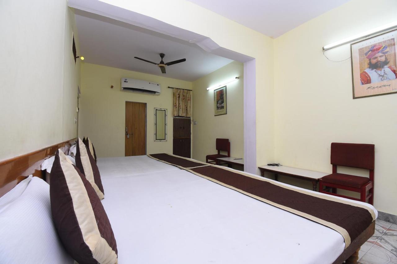 Hotel Jaipur Achrol Екстер'єр фото