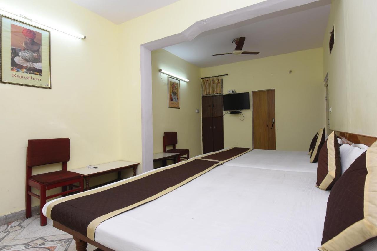 Hotel Jaipur Achrol Екстер'єр фото